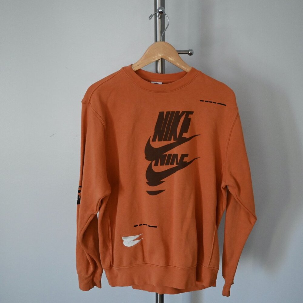 NIKE - Orange Designer Crew Sweater - Men's Medium - Embroidered and Puffy Logos